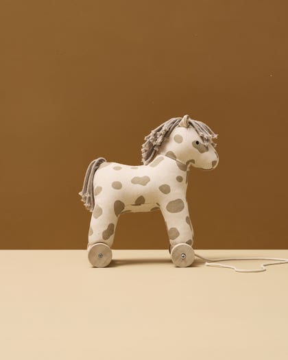 Pull Along horse Dotty