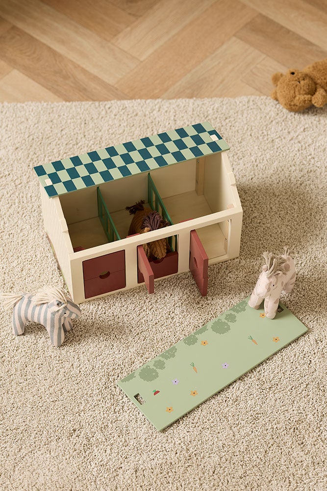 Stable with horses